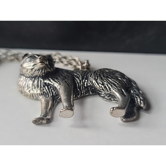 Adjustable Silver Tone Metal Wolf Pendant Necklace, Vintage Costume Jewelry - Picture 4 of 10